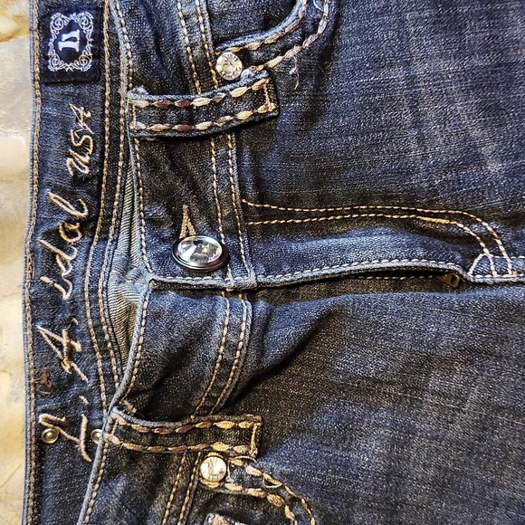 LA IDOL DENIM CAPRI - Picture 6 of 7